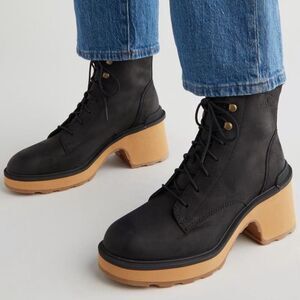 Sorel | Hi-Line Waterproof Lace-Up Boots
